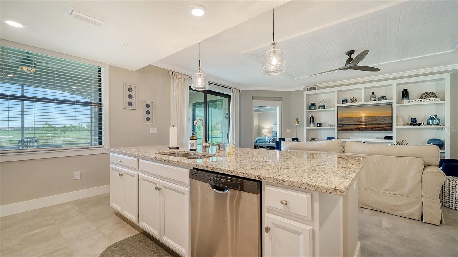 COACH HOMES III AT LAKEWOOD NATL PH 9 - Residential Lease