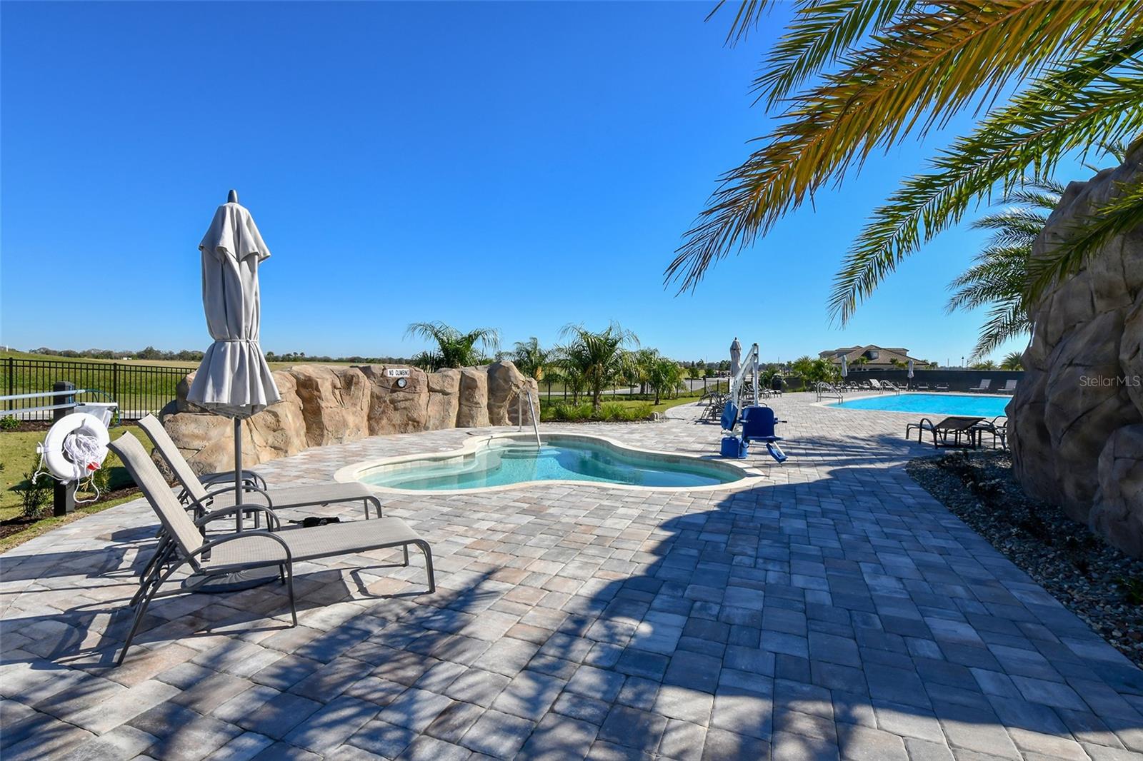 COACH HOMES III AT LAKEWOOD NATL PH 9 - Residential Lease