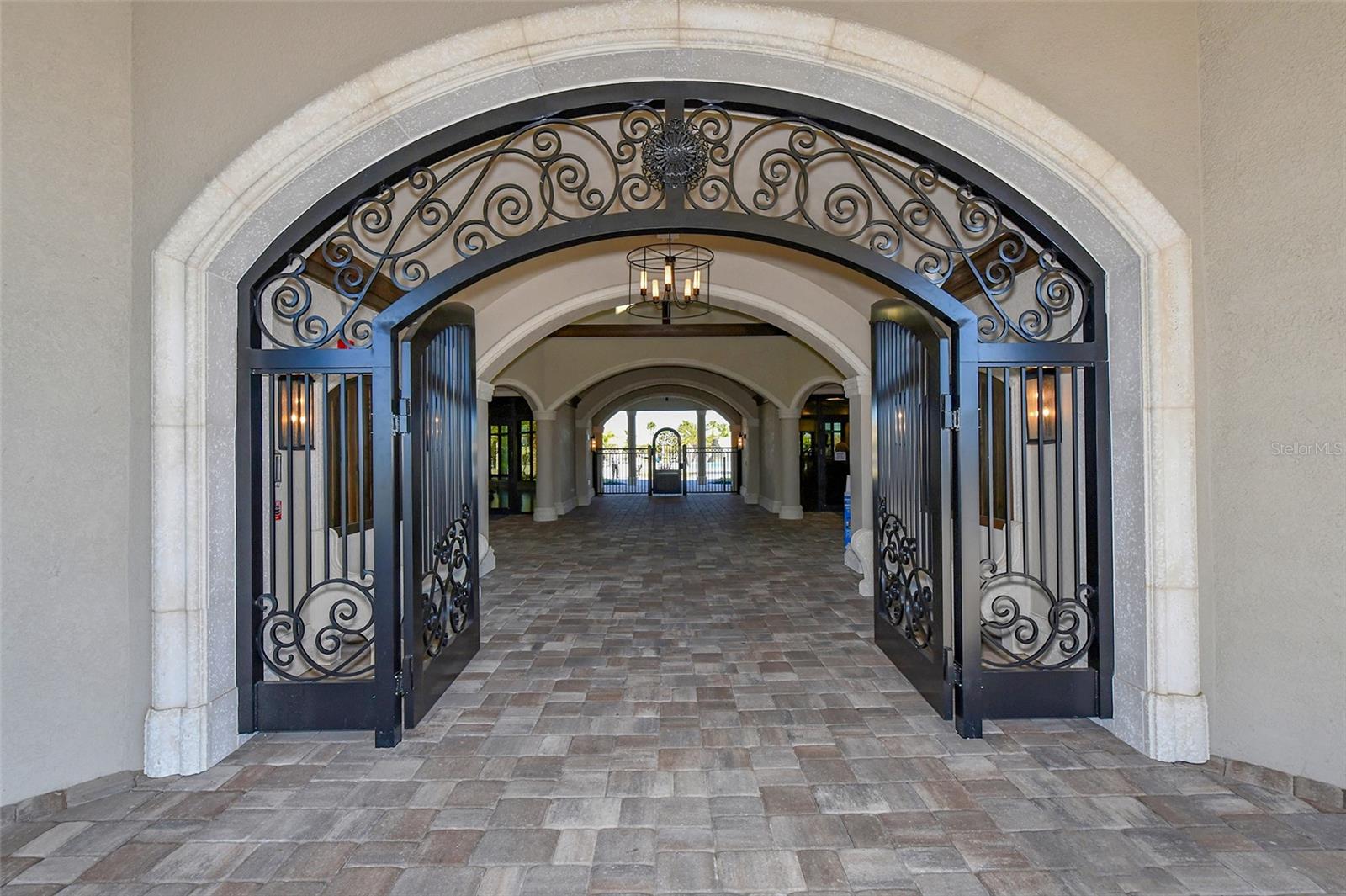 COACH HOMES III AT LAKEWOOD NATL PH 9 - Residential Lease
