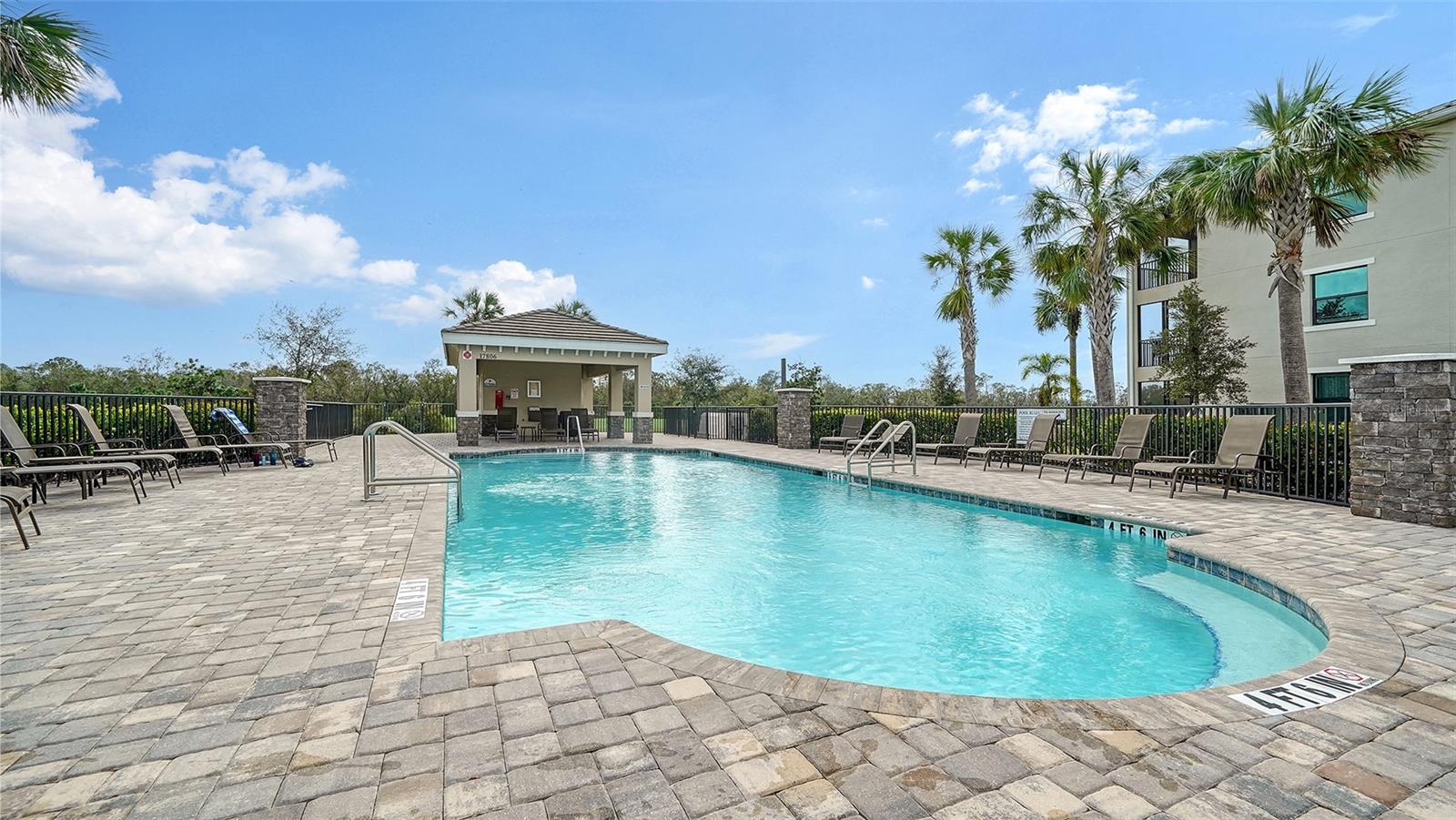 COACH HOMES III AT LAKEWOOD NATL PH 9 - Residential Lease