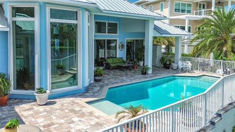 Tiny photo for 838 SW Kings Bay Drive, Crystal River, FL 34429 (MLS # TB8529231)