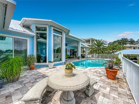 Tiny photo for 838 SW Kings Bay Drive, Crystal River, FL 34429 (MLS # TB8529231)