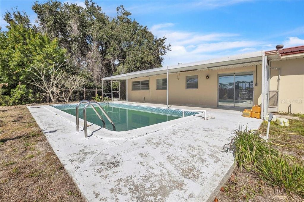 Photo of 22265 Niagara Avenue, Port Charlotte, FL 33952 (MLS # C7522040)