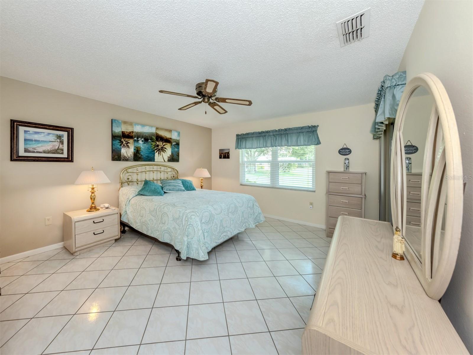HERON SHORES - Residential