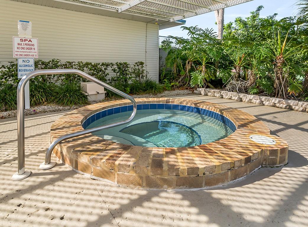 HERON SHORES - Residential