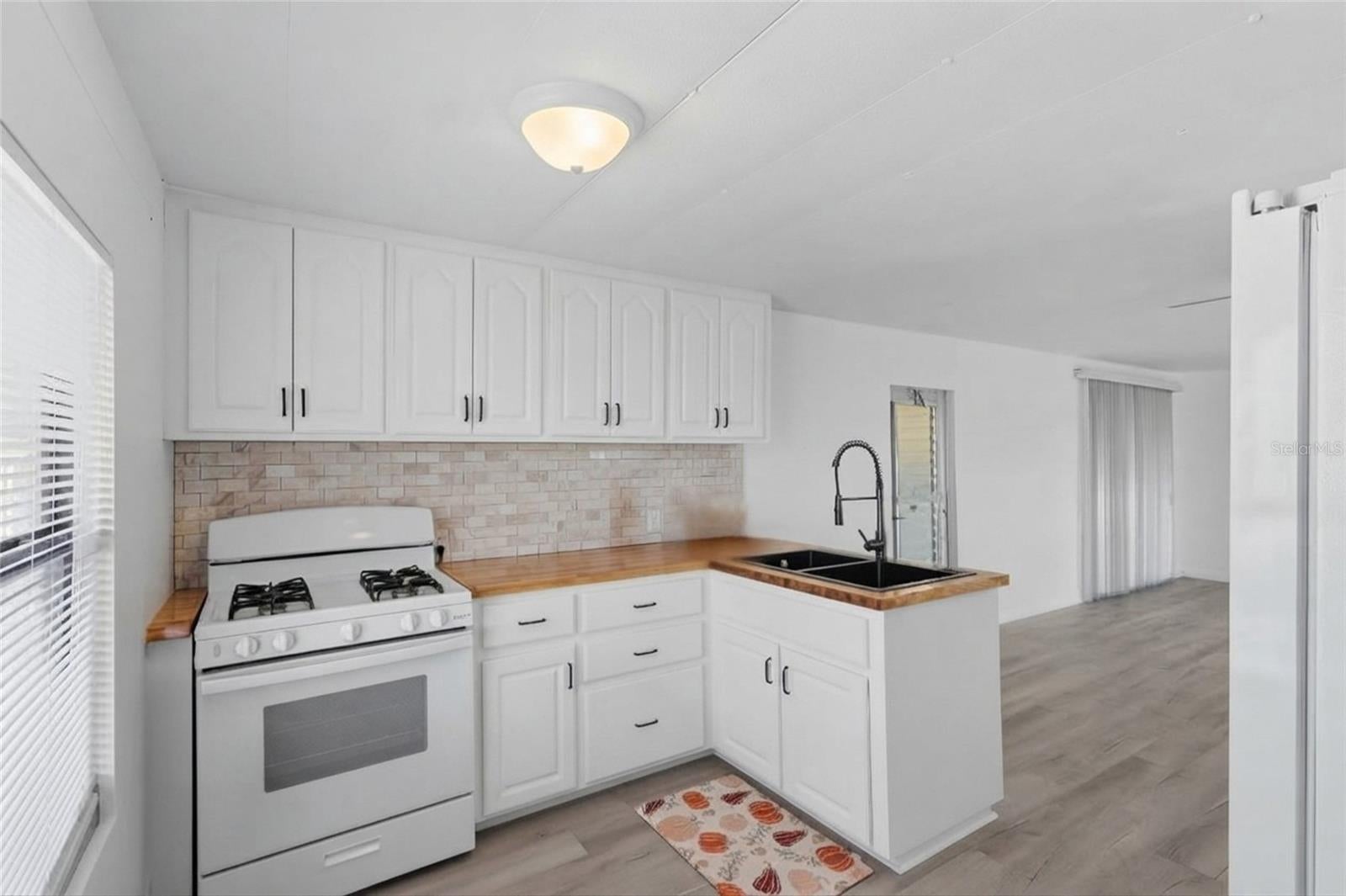 10004 HAMP DRIVE