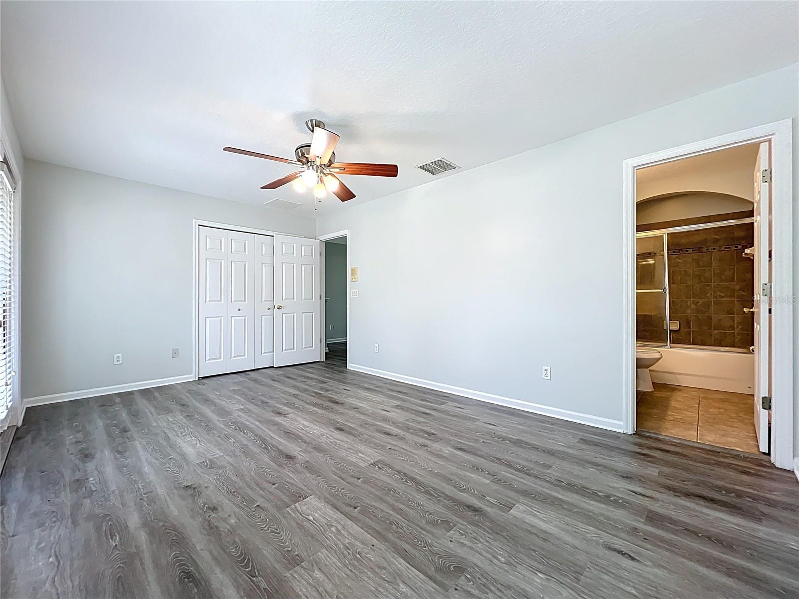 TIMBER POINTE-PH 01 - Residential