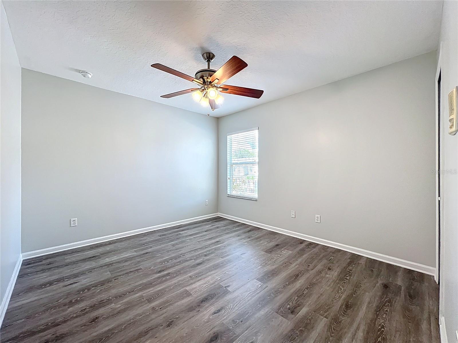 TIMBER POINTE-PH 01 - Residential