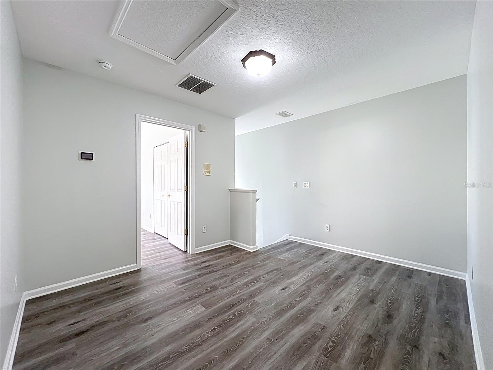 TIMBER POINTE-PH 01 - Residential