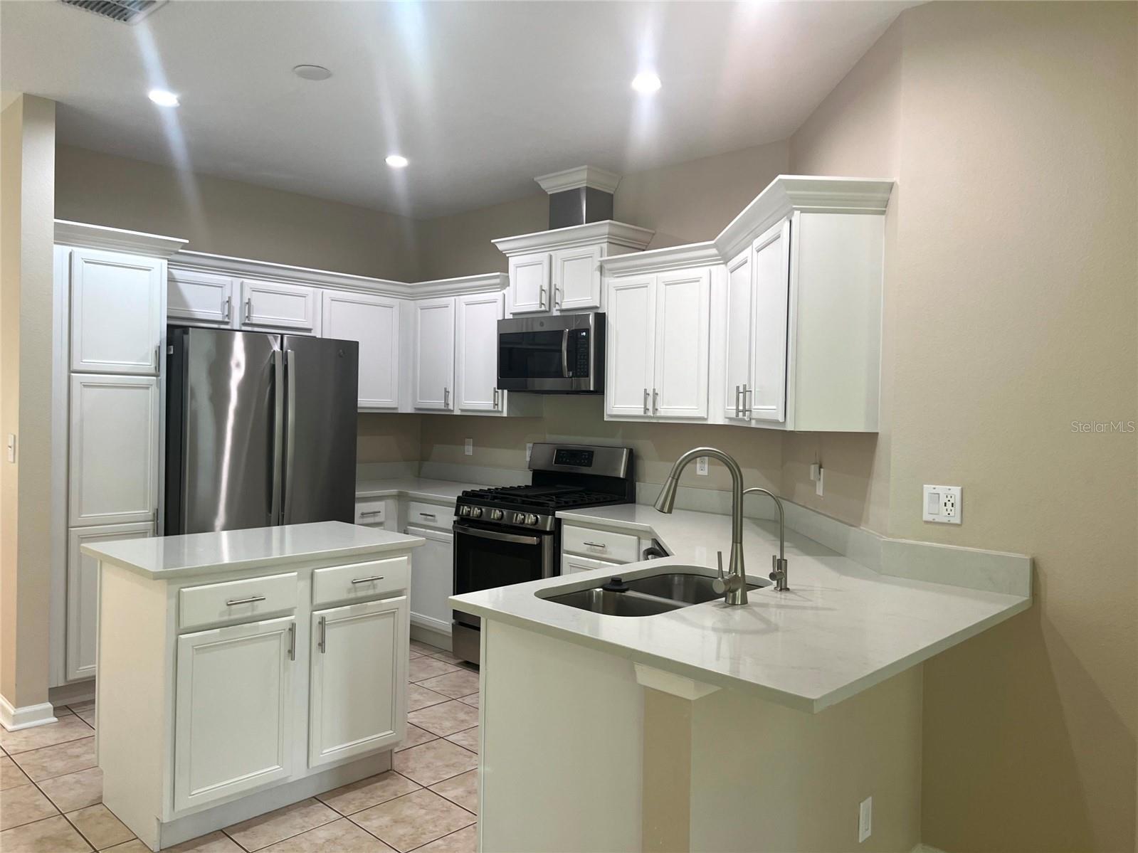 138 LITTLETON CIRCLE