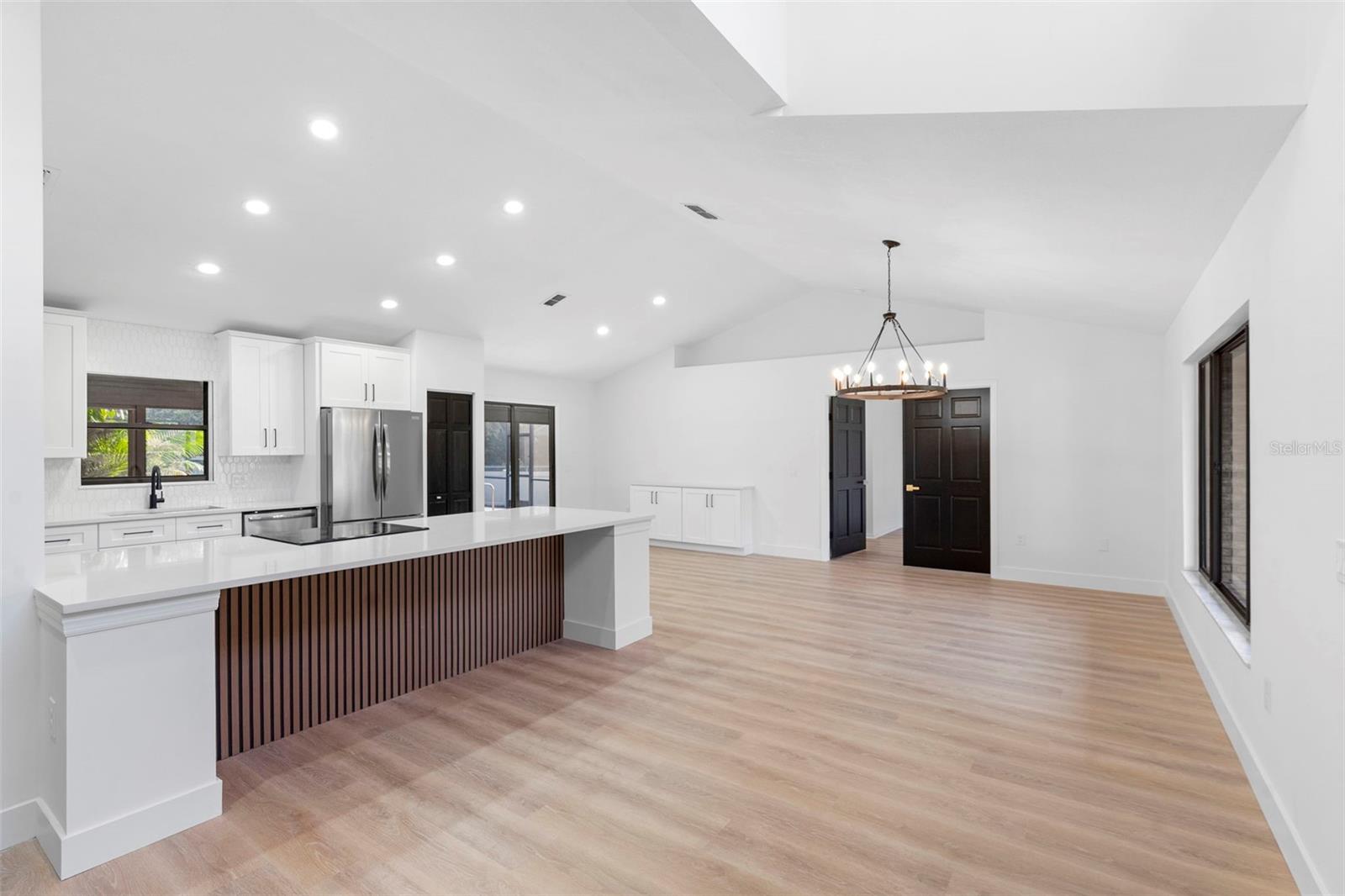 DEBARY PLANTATION - Residential