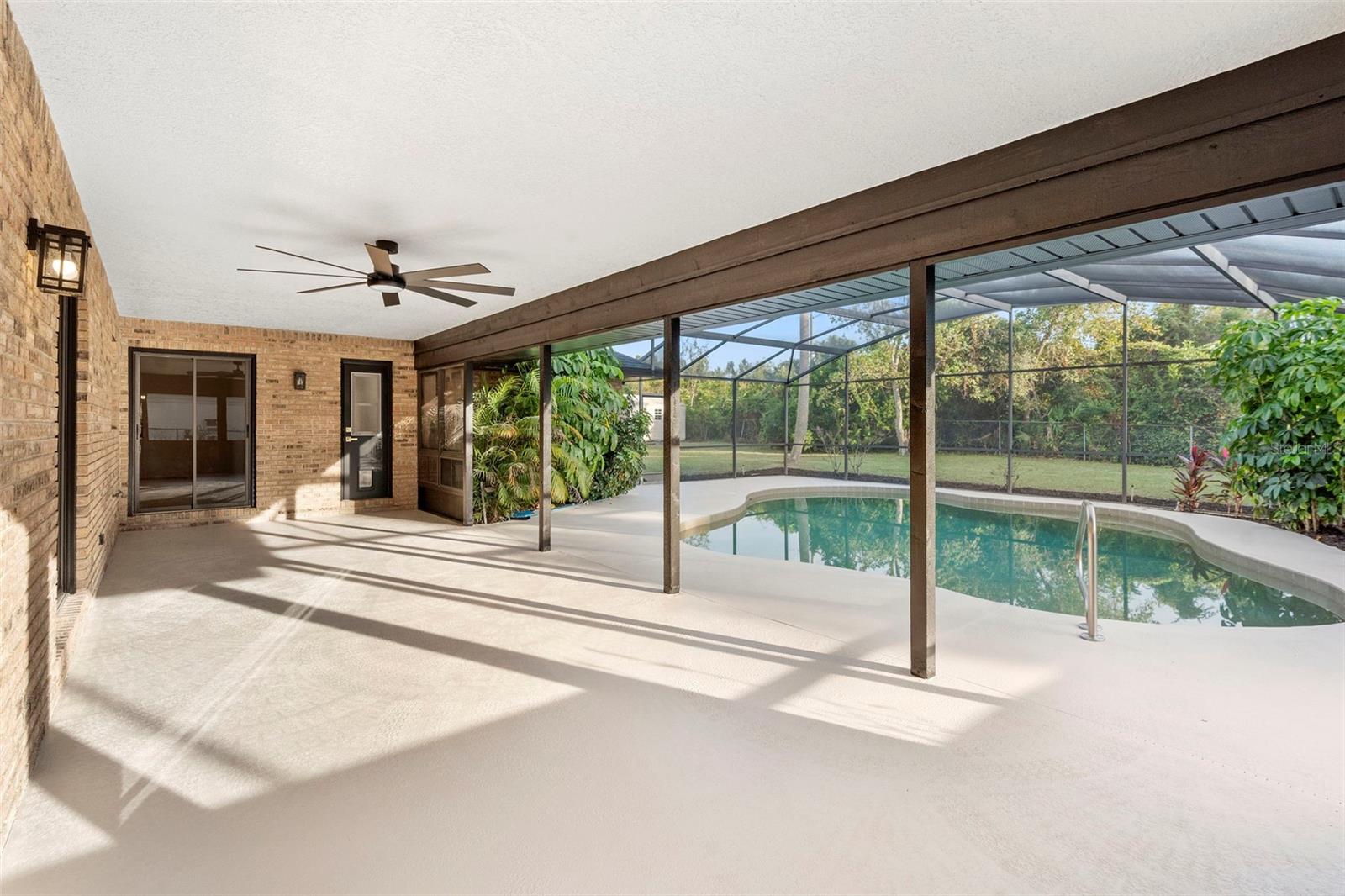 DEBARY PLANTATION - Residential