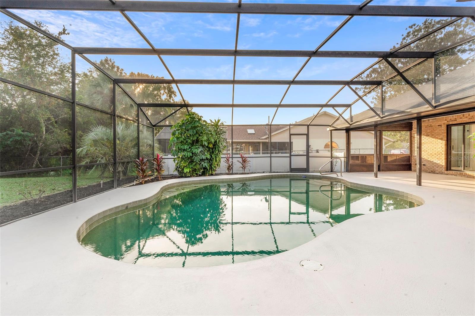 DEBARY PLANTATION - Residential