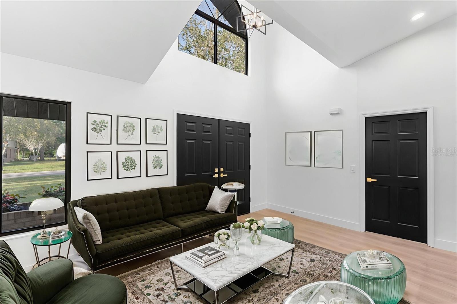 DEBARY PLANTATION - Residential