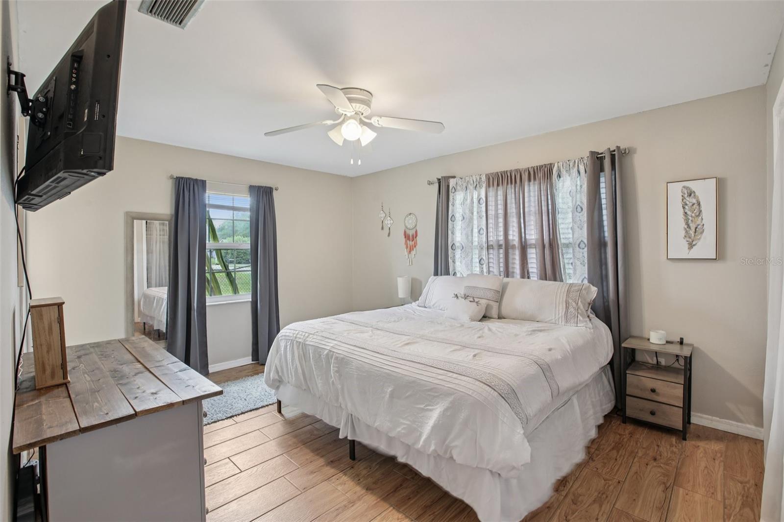 LAKE GIBSON SHORES - Residential