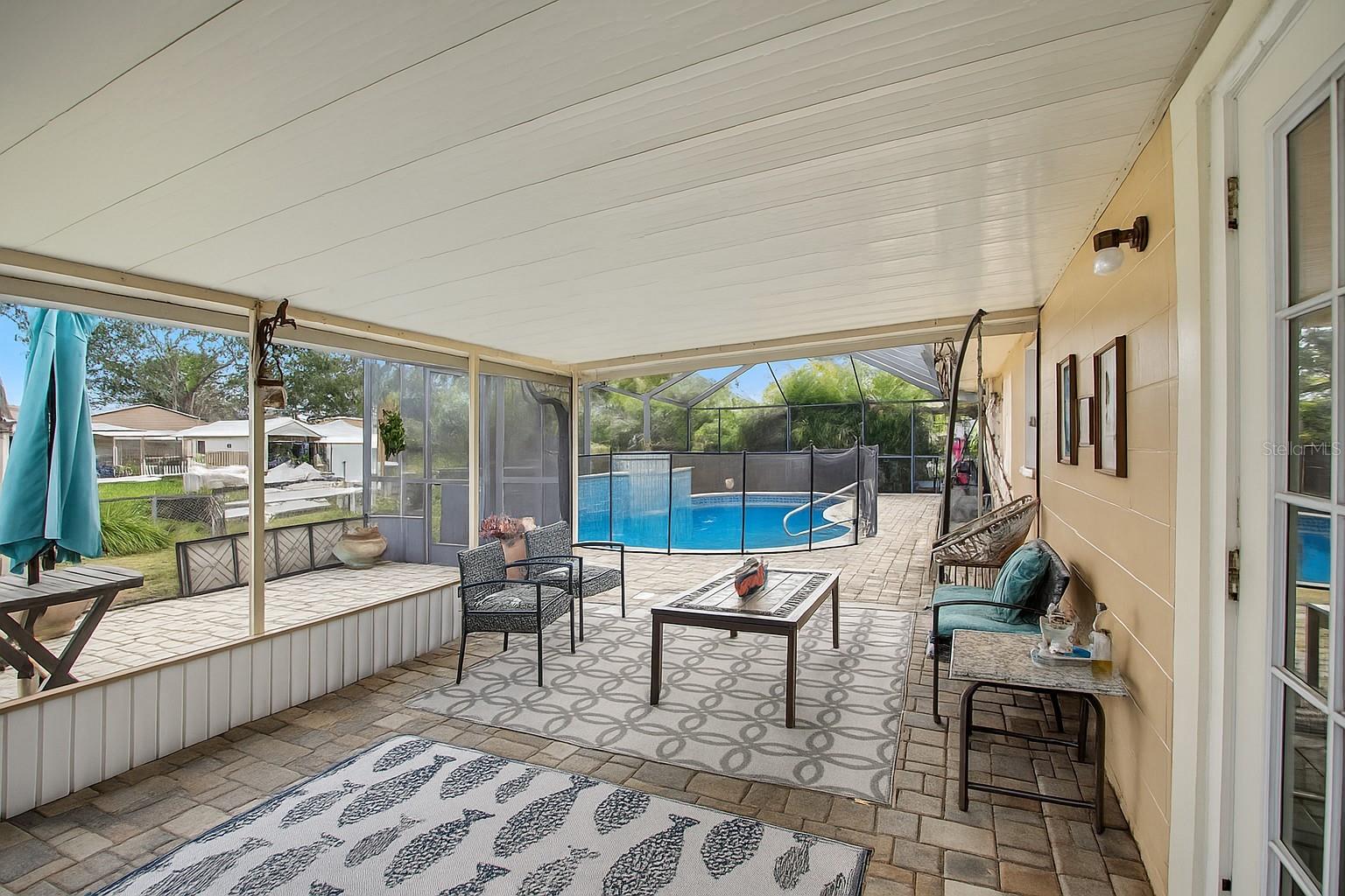 LAKE GIBSON SHORES - Residential