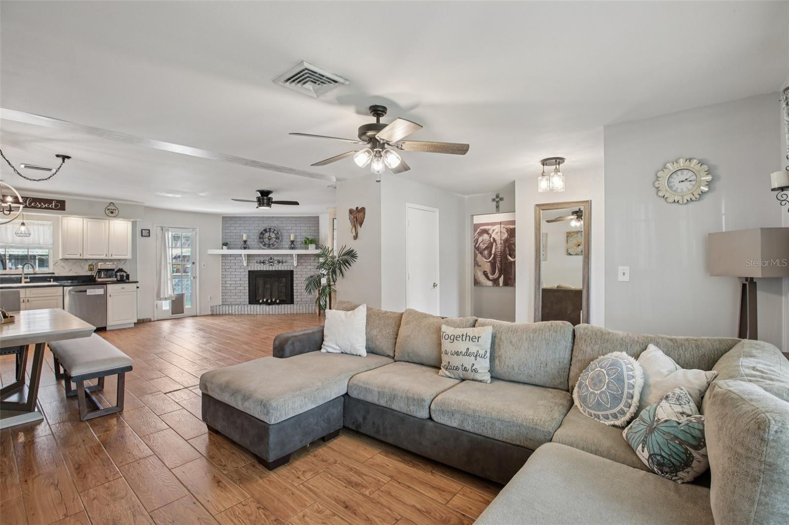 LAKE GIBSON SHORES - Residential