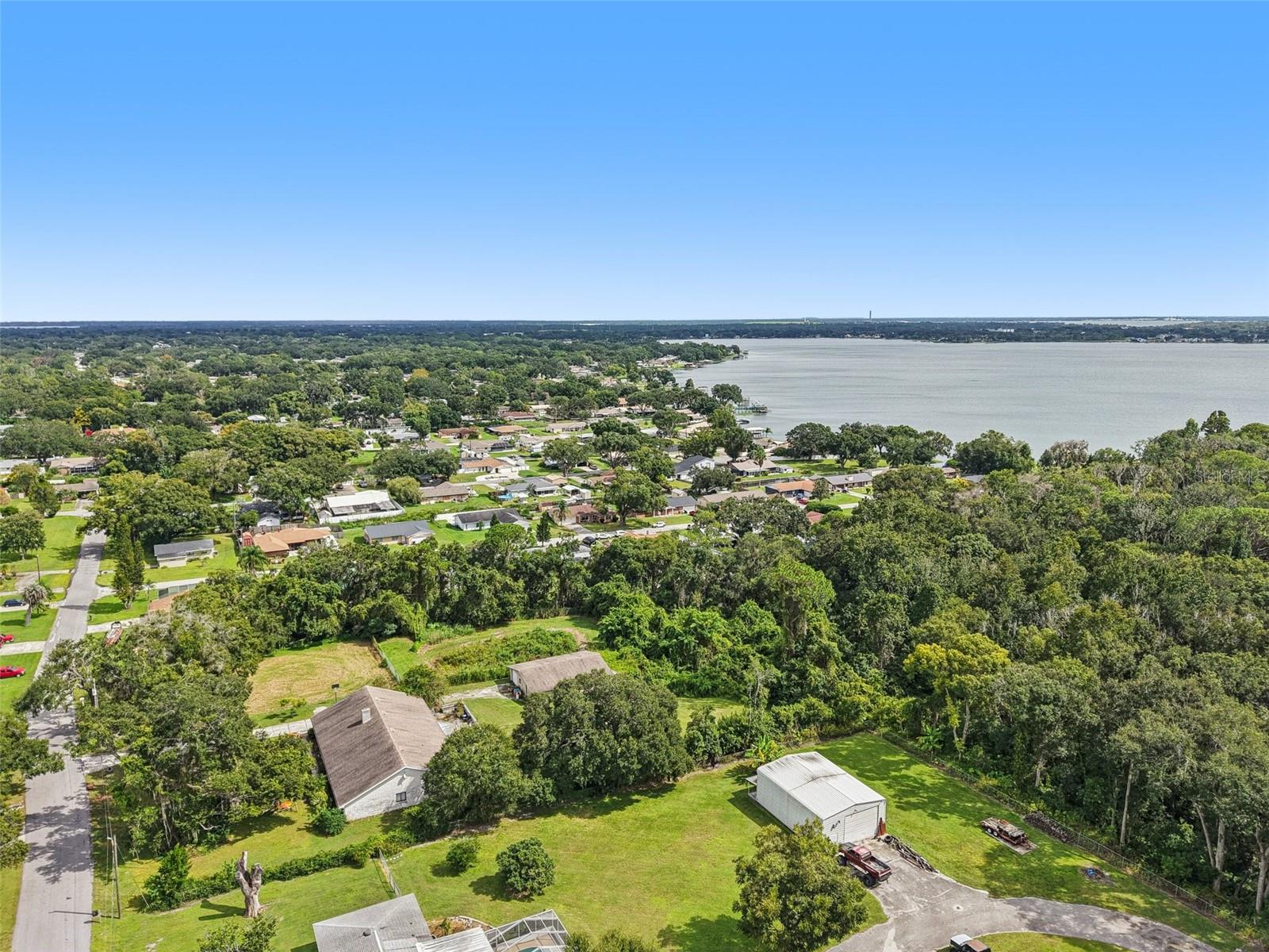 LAKE GIBSON SHORES - Residential