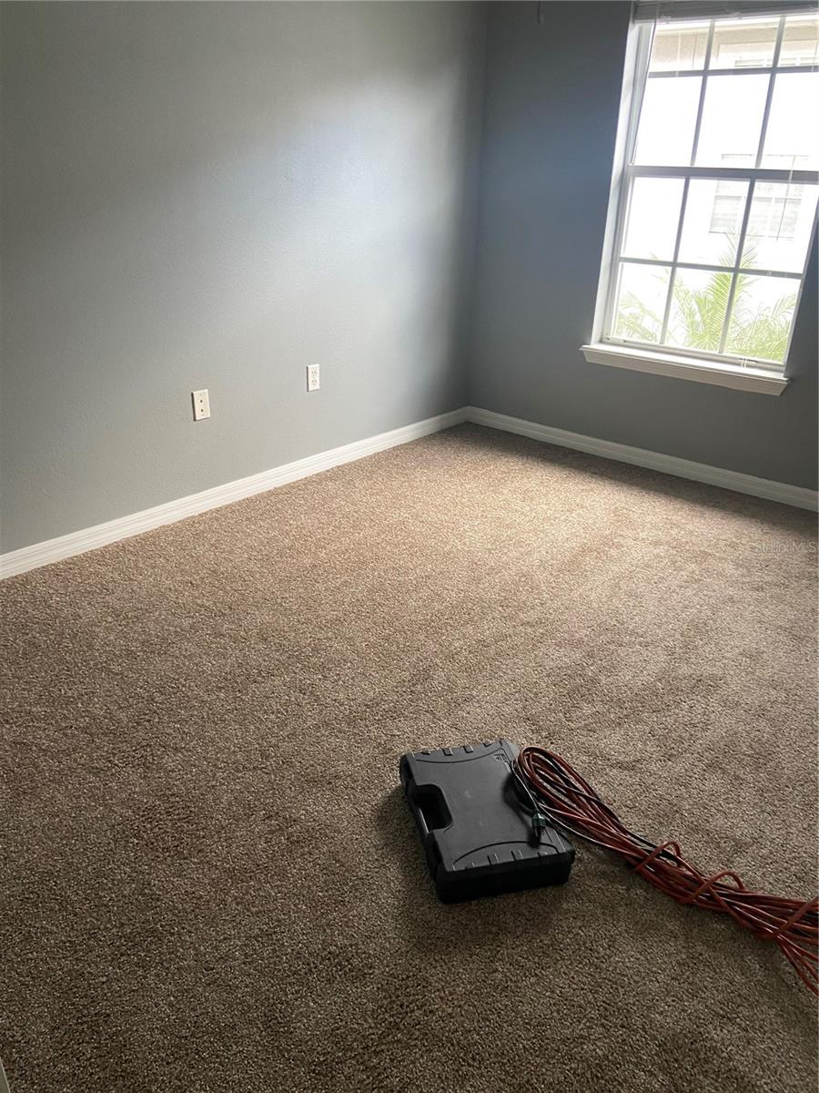 SADDLE CREEK MANOR - Residential