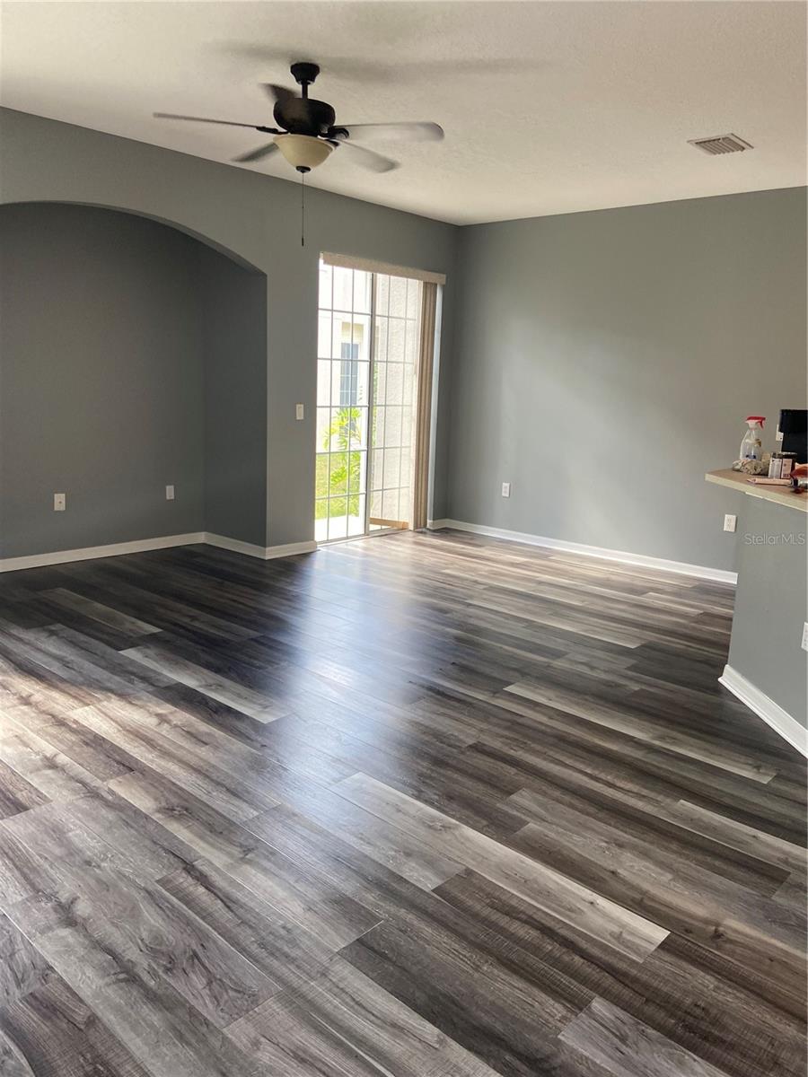 SADDLE CREEK MANOR - Residential