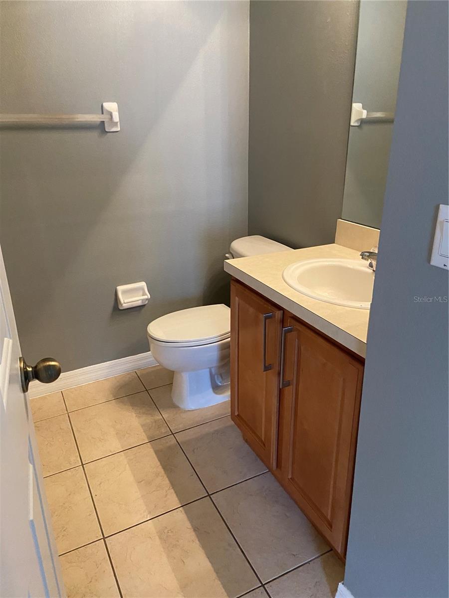 SADDLE CREEK MANOR - Residential