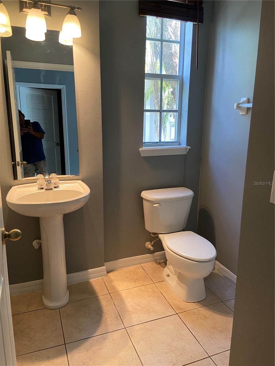 SADDLE CREEK MANOR - Residential