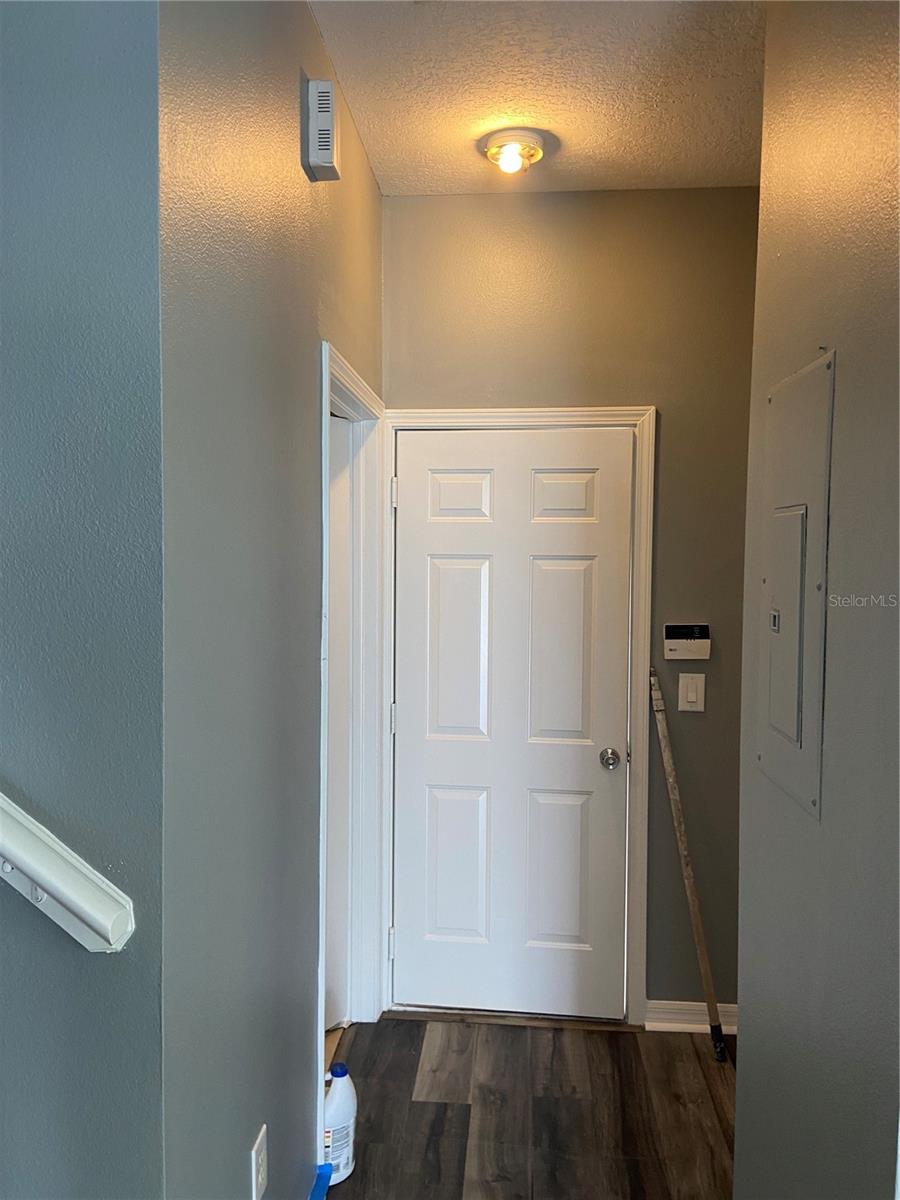 SADDLE CREEK MANOR - Residential