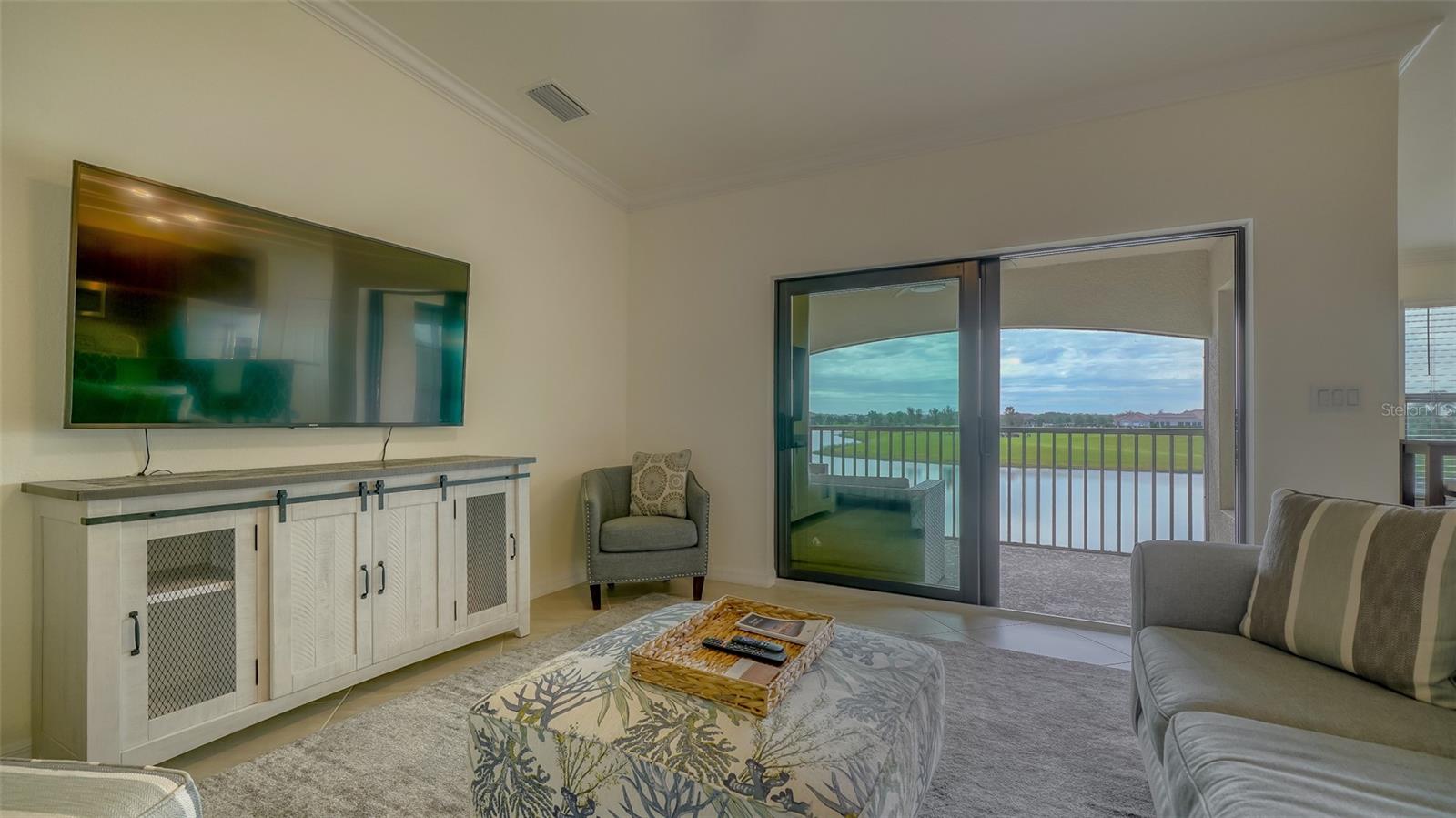 LAKEWOOD NATIONAL VERANDA IV AT PH III - Residential Lease