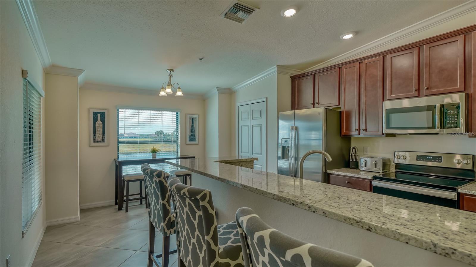 LAKEWOOD NATIONAL VERANDA IV AT PH III - Residential Lease