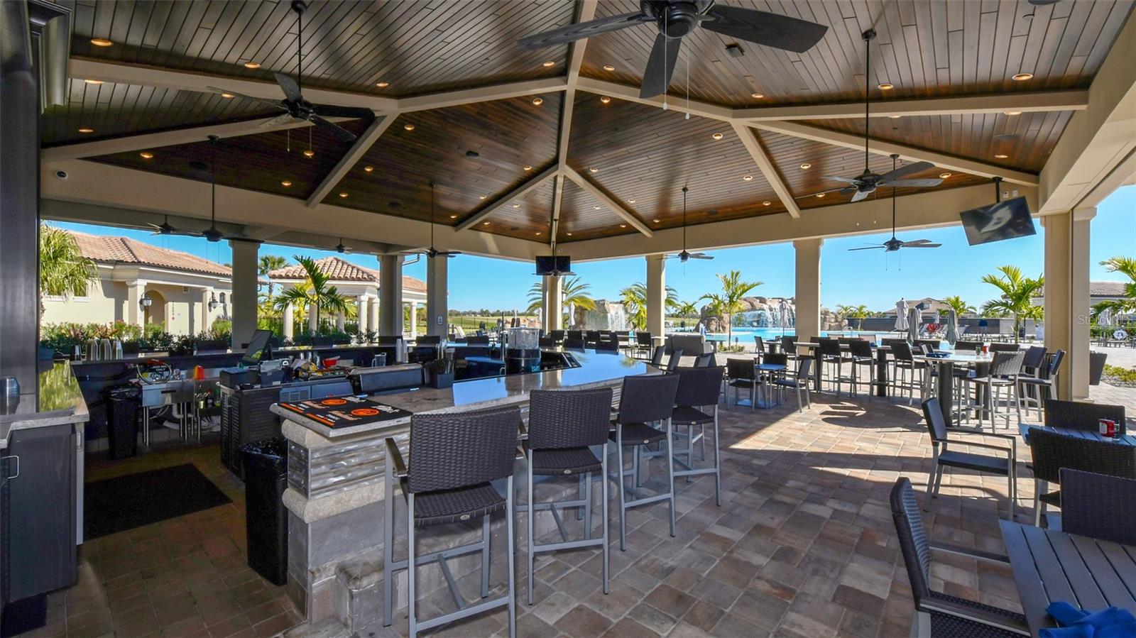 LAKEWOOD NATIONAL VERANDA IV AT PH III - Residential Lease