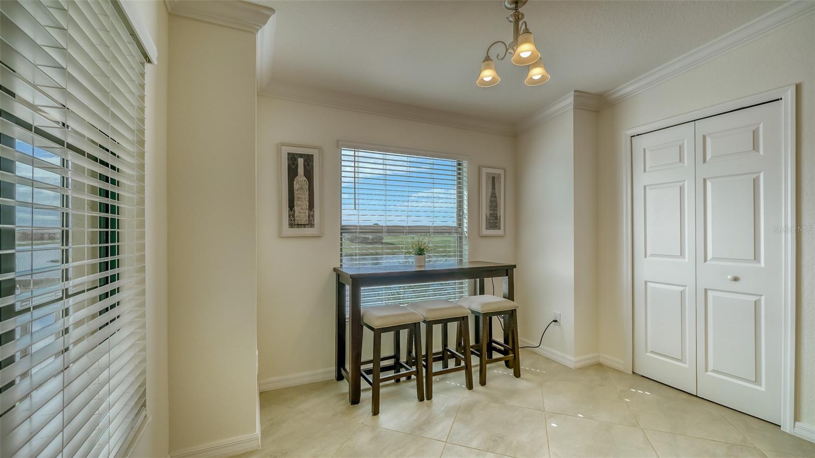 LAKEWOOD NATIONAL VERANDA IV AT PH III - Residential Lease