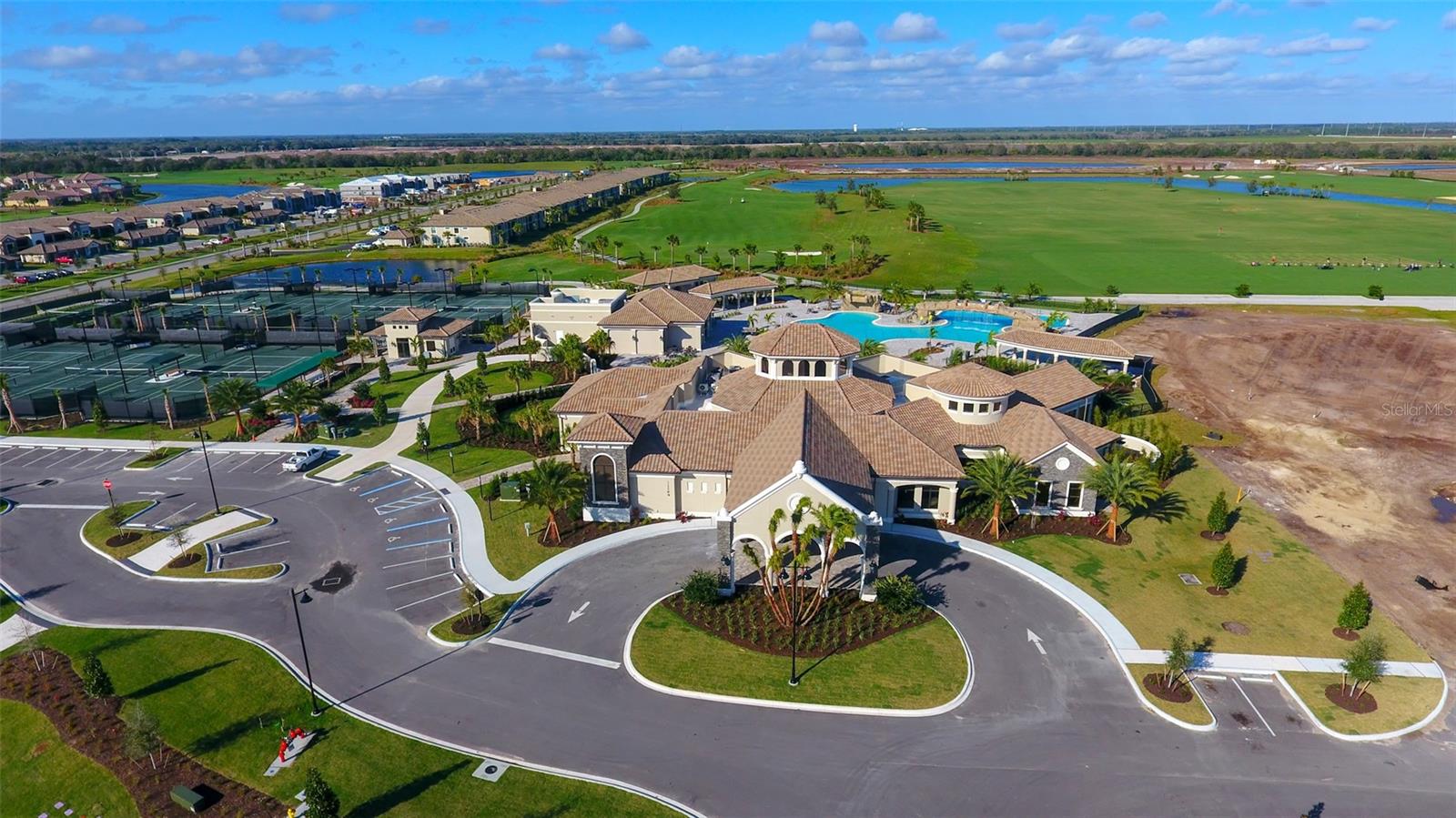 LAKEWOOD NATIONAL VERANDA IV AT PH III - Residential Lease