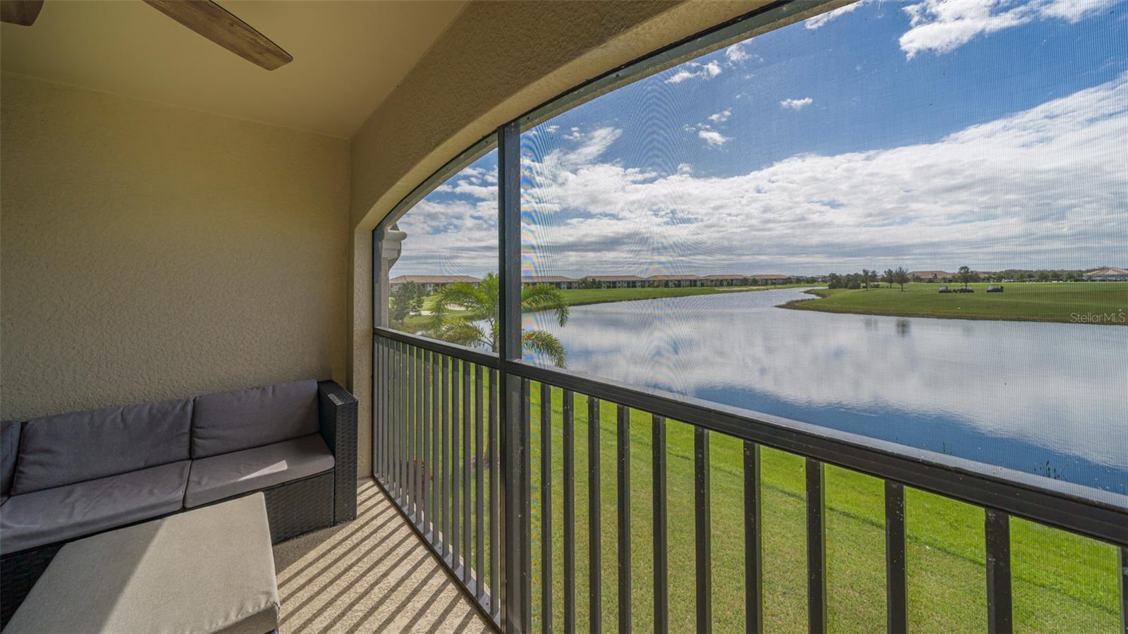 LAKEWOOD NATIONAL VERANDA IV AT PH III - Residential Lease