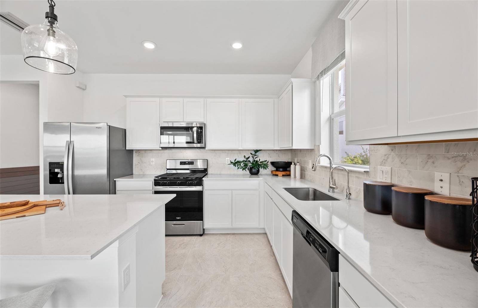 4556; REAGAN LANDING - Residential