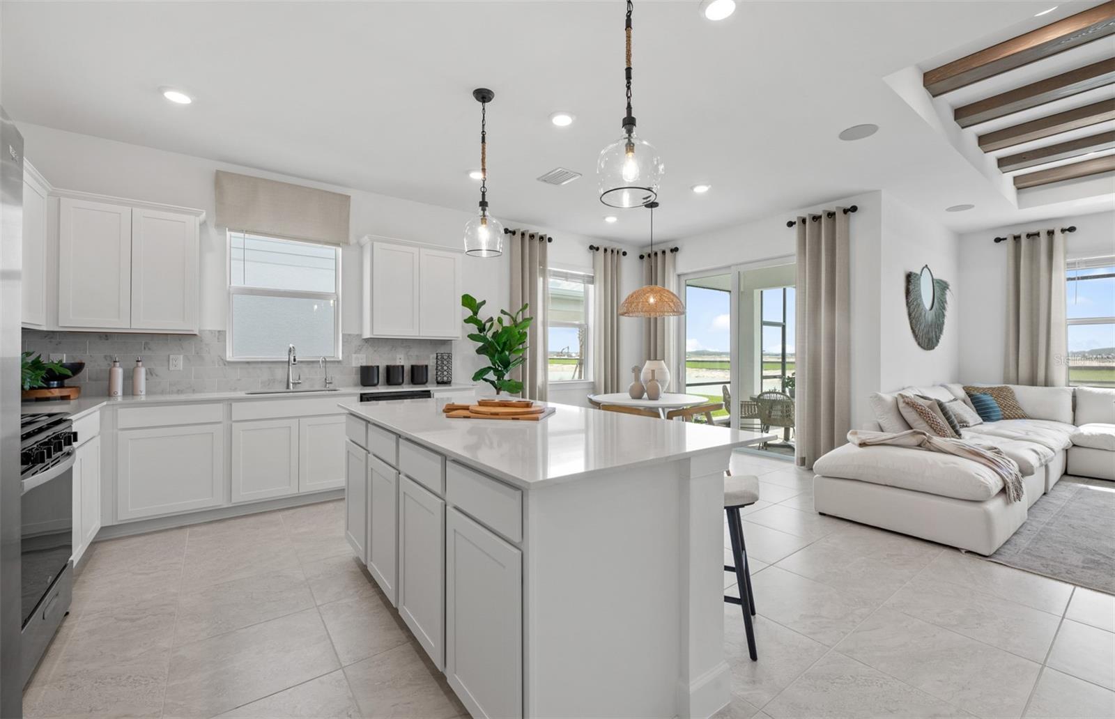 4556; REAGAN LANDING - Residential