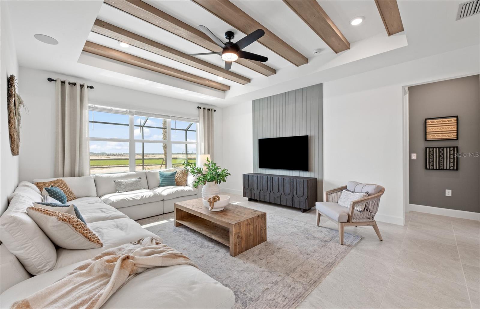 4556; REAGAN LANDING - Residential