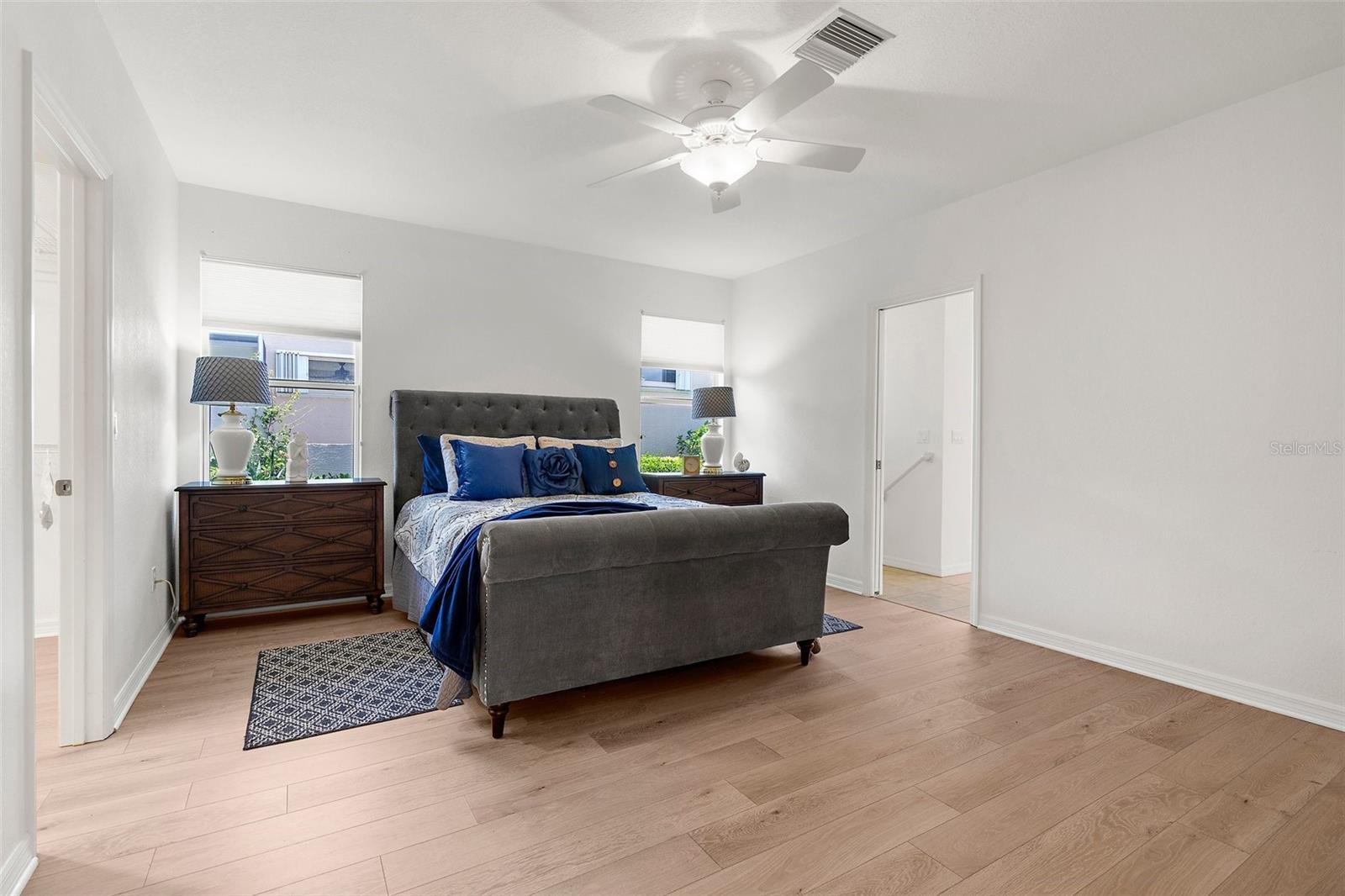 VENICE PALMS PH 1 - Residential