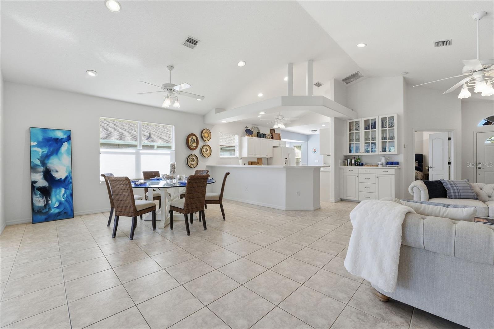 VENICE PALMS PH 1 - Residential