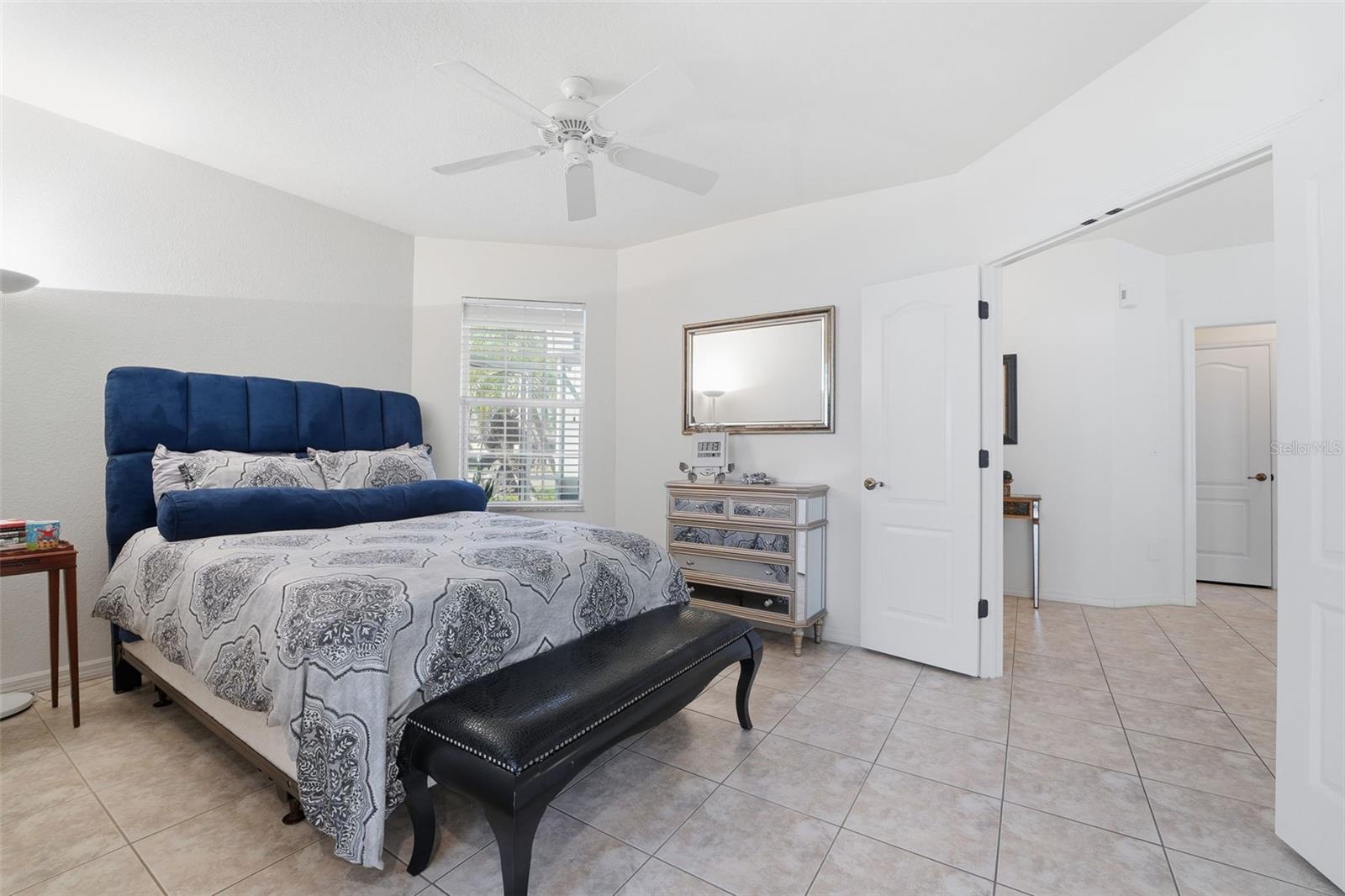 VENICE PALMS PH 1 - Residential