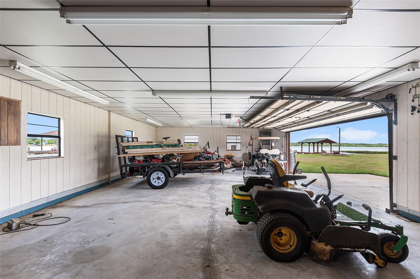 LAKE GUM ESTATES - Residential