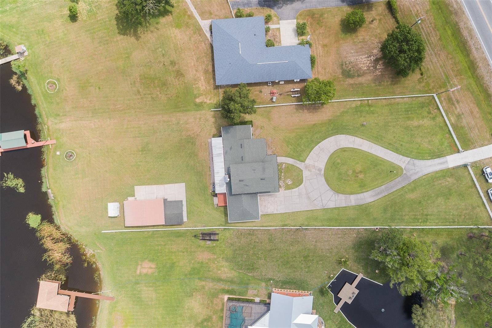 LAKE GUM ESTATES - Residential