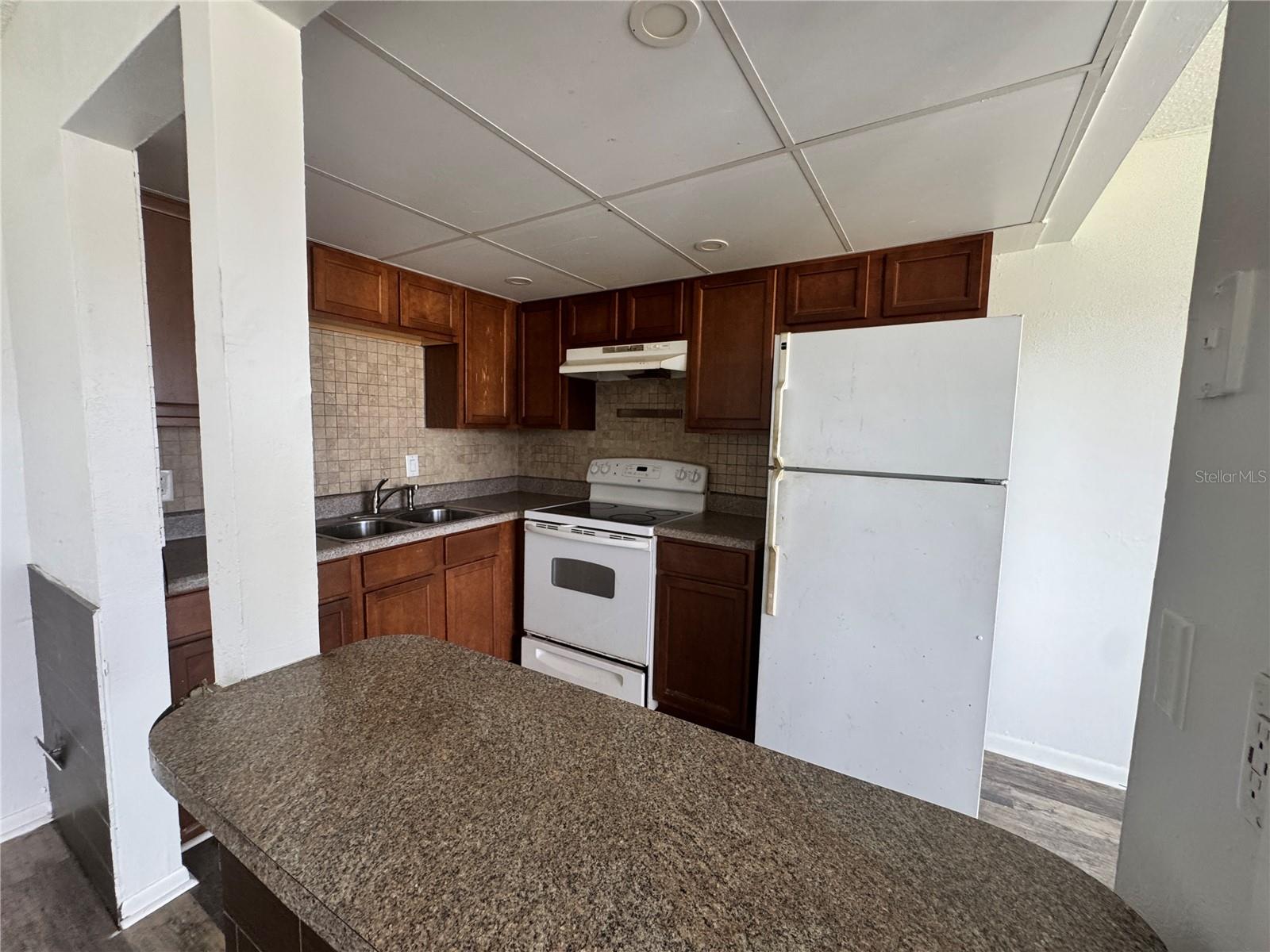 S & F SUB PT REP OF BLK B - Commercial Sale