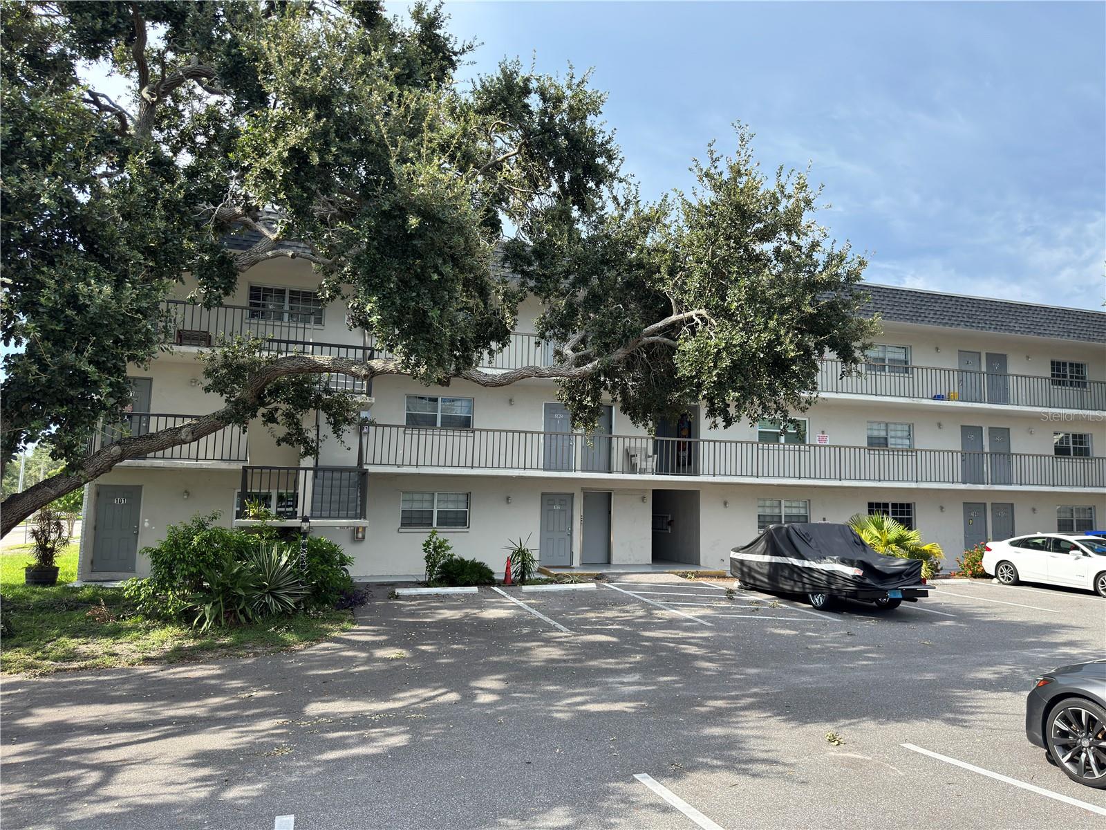 S & F SUB PT REP OF BLK B - Commercial Sale