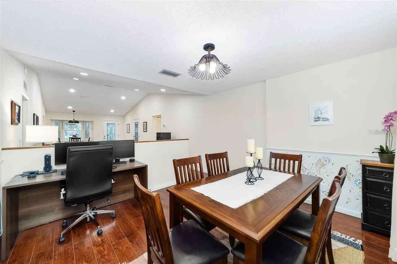 ON TOP OF THE WORLD - Residential Lease