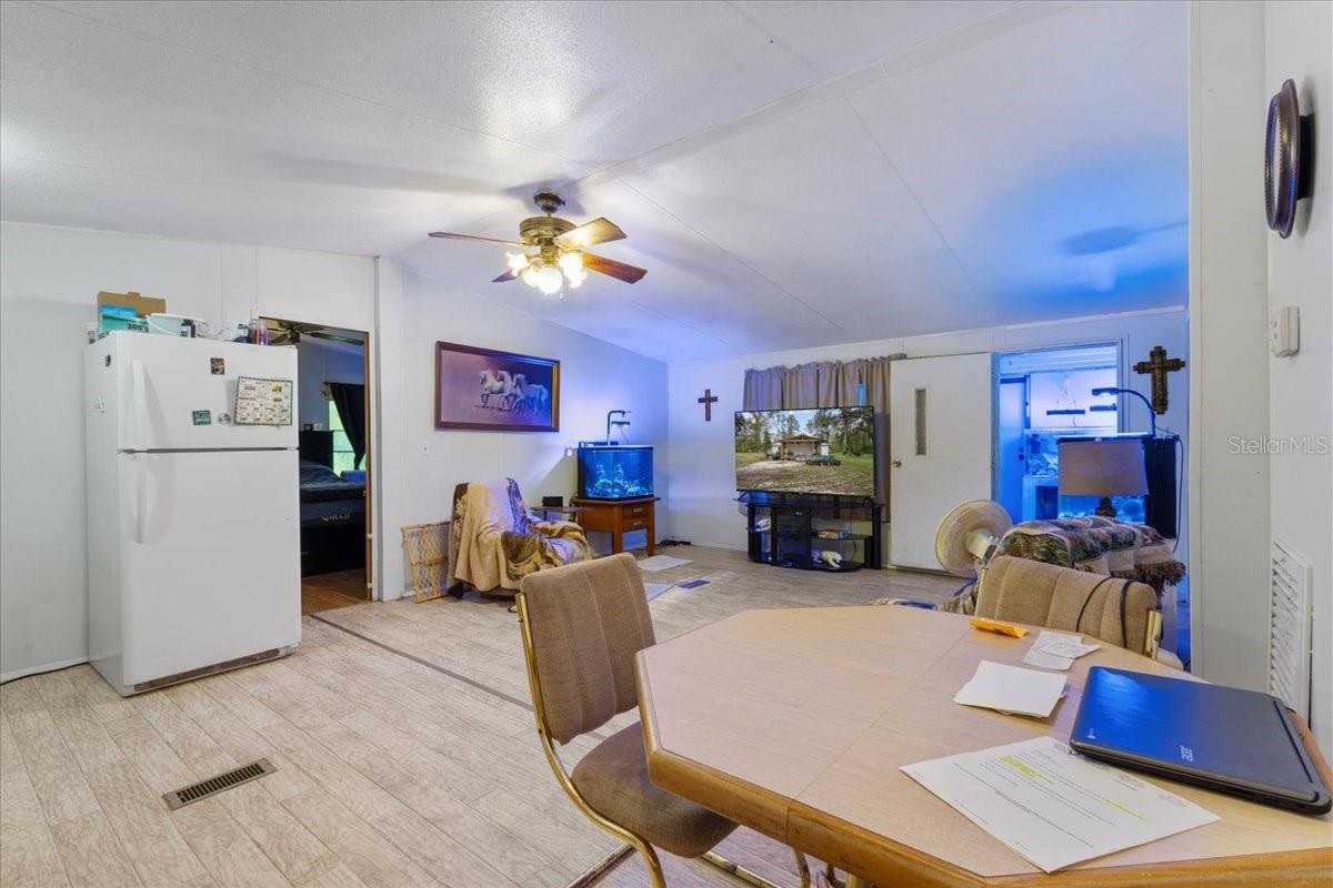 NOT IN A SUBDIVISION - Residential