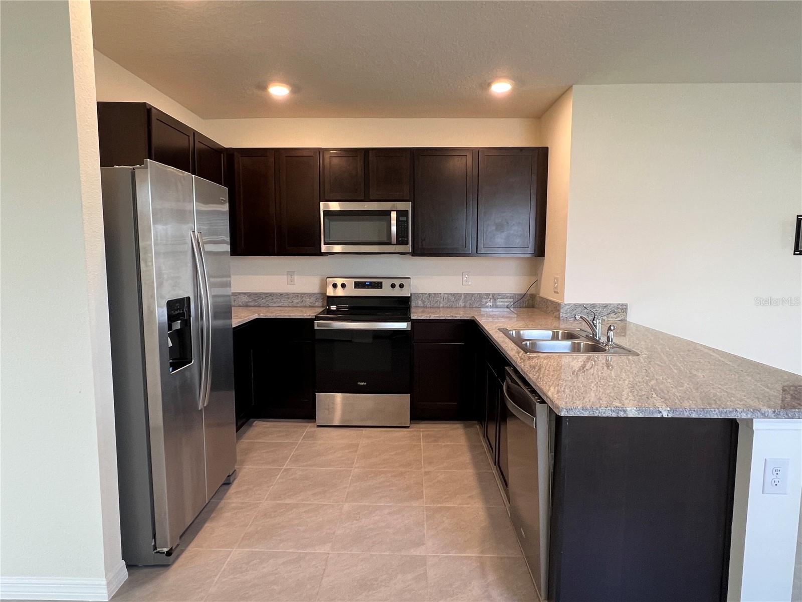 ASHBERRY VILLAGE PH 1 - Residential Lease