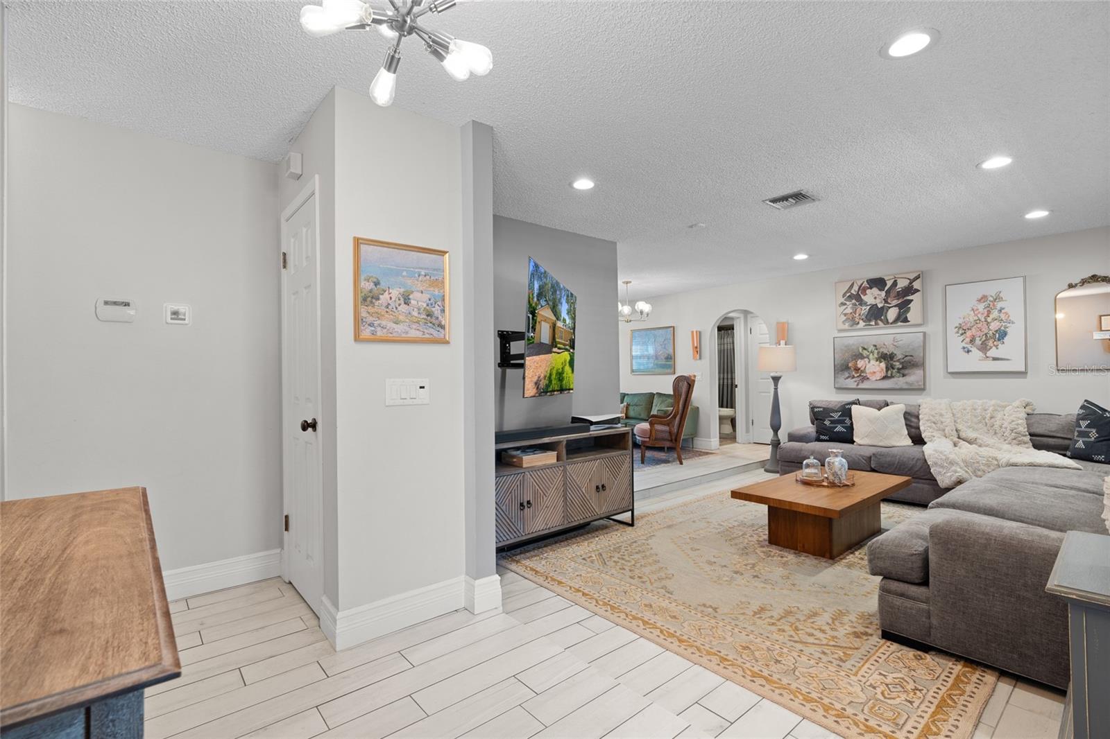 GULFVIEW RIDGE - Residential