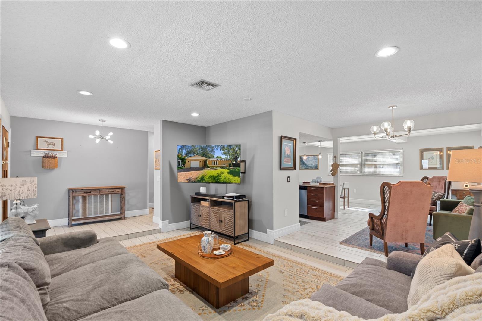 GULFVIEW RIDGE - Residential