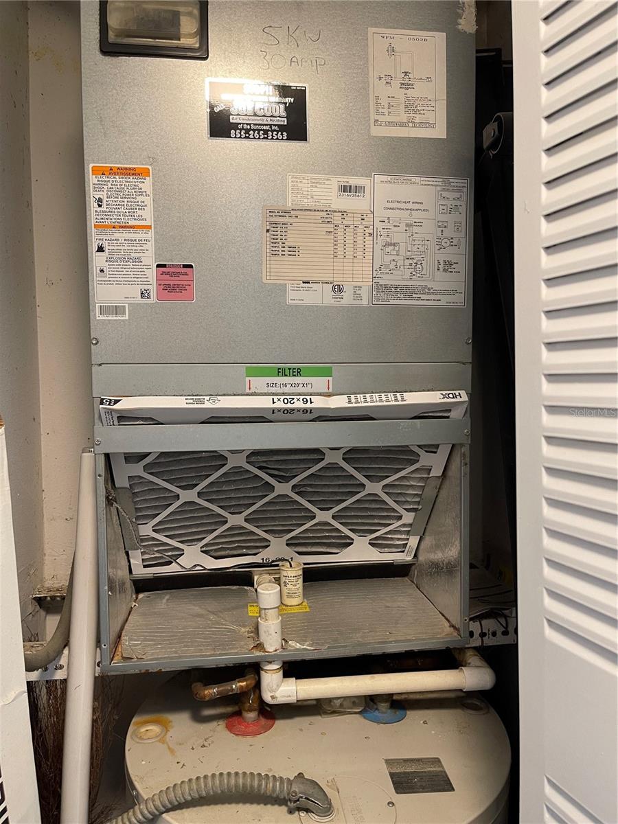 EAST LAKE WOODLANDS CYPRESS ESTATES - Residential Lease