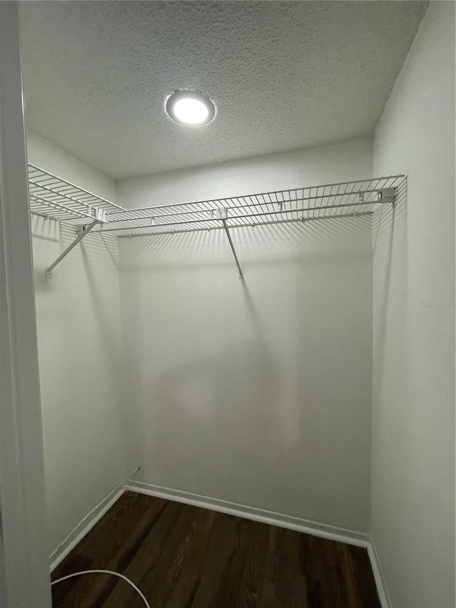 EAST LAKE WOODLANDS CYPRESS ESTATES - Residential Lease